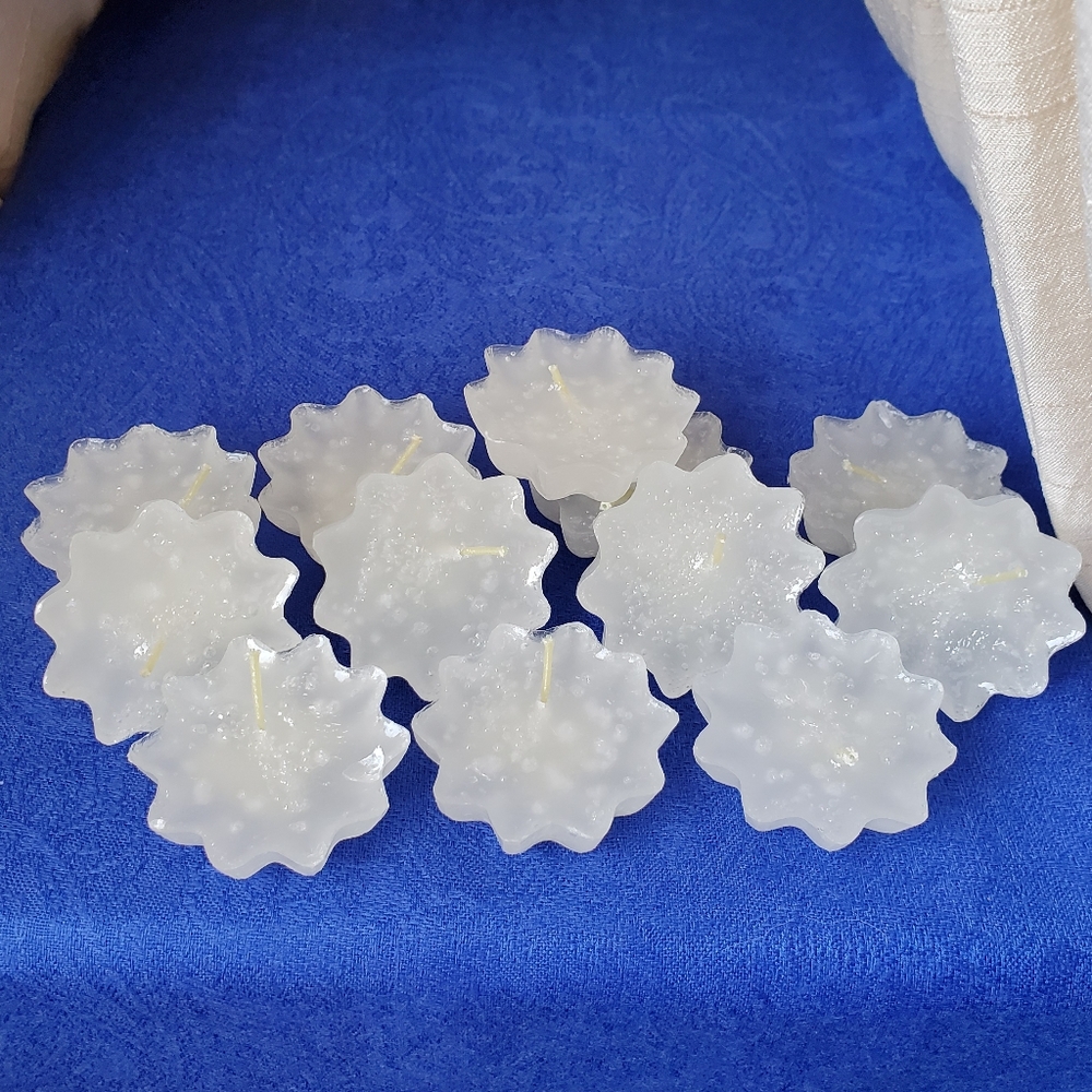 2 for $30 12 NWOT floating candles